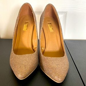 Beautiful Glitter heels size 8